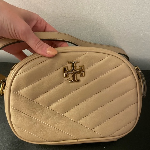Tory Burch Handbags - Authentic Tory Burch Crossbody Bag in Tan FREE SHIPPING